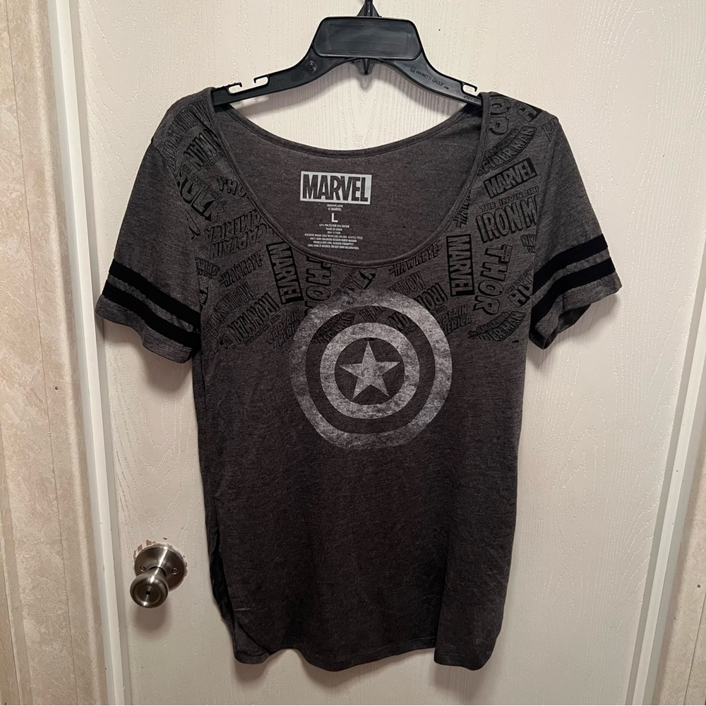 Captain America Graphic Tee